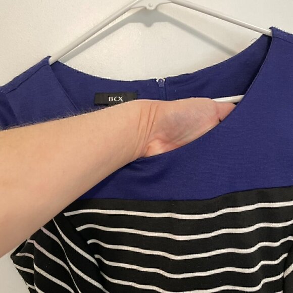 BCX Black White Indigo Colorblock Striped Cap Sleeve Fit & Flare Dress JUNIORS 7 - Picture 5 of 14
